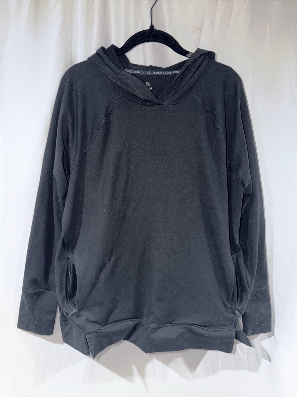 Aerie Hoodie Sweatshirt Black Workout Long Sleeve Pull over Top L